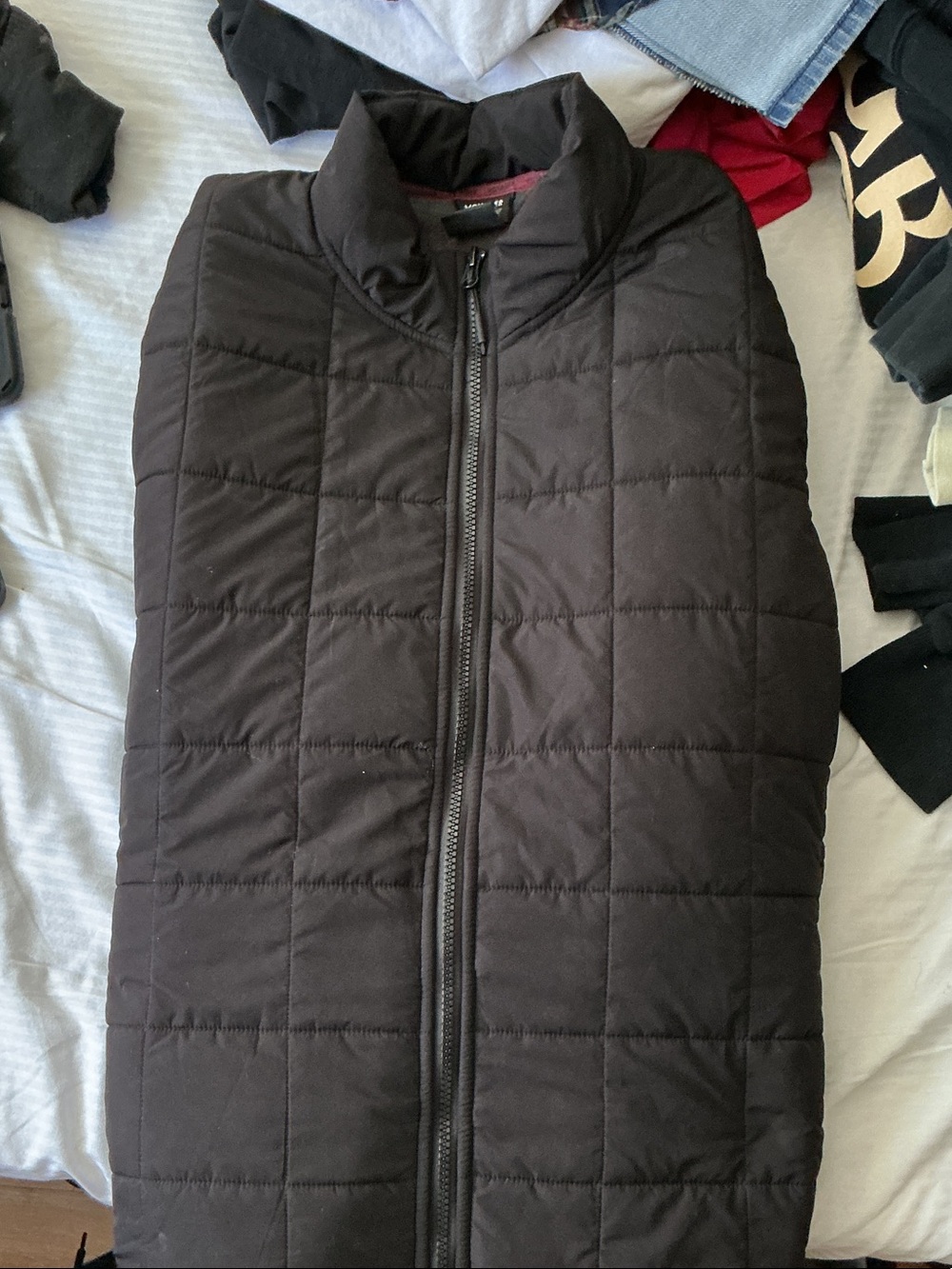 Men's Quilted Black Zip-Front Jacket